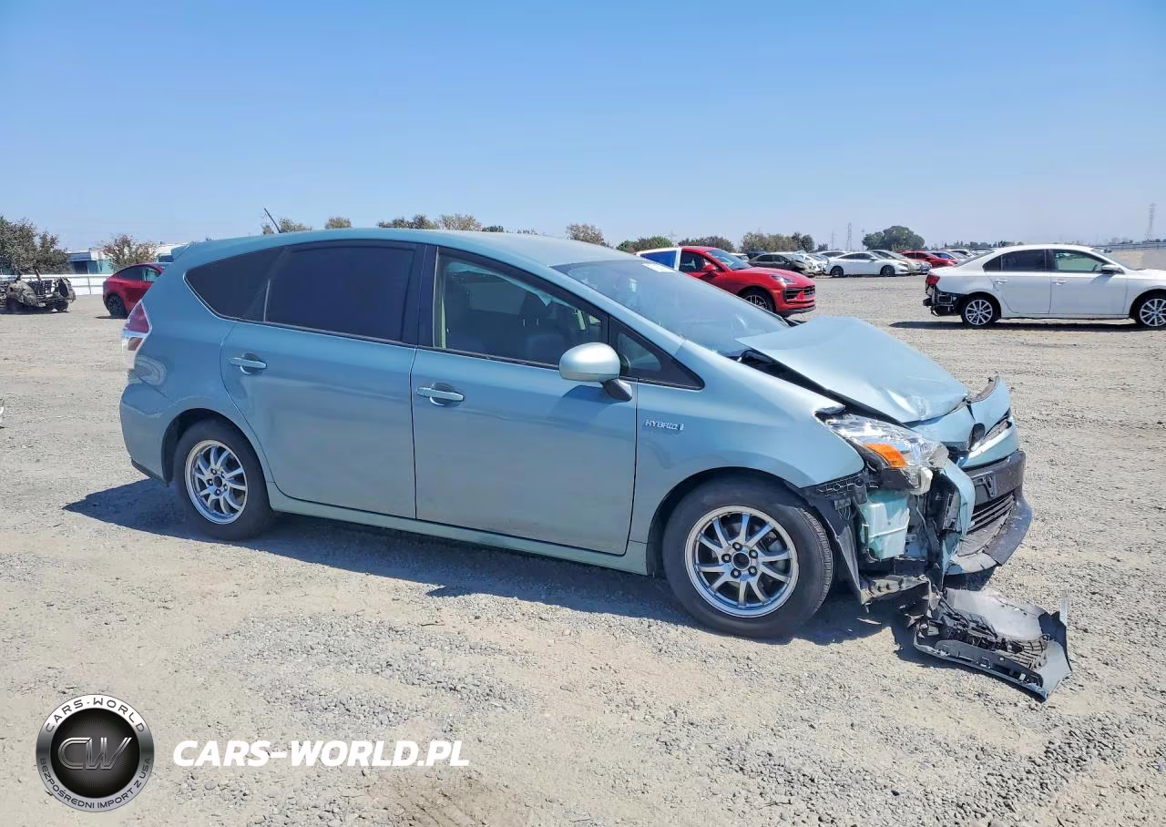 2016 Toyota Prius V Four VIN:JTDZN3EU8GJ046850 - 4