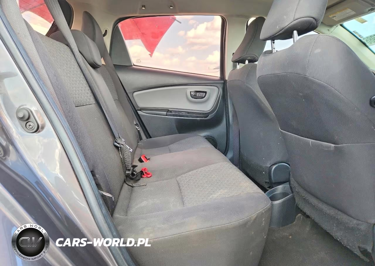 2016 Toyota Yaris 5-Door L VIN:VNKKTUD37GA068562 - 10