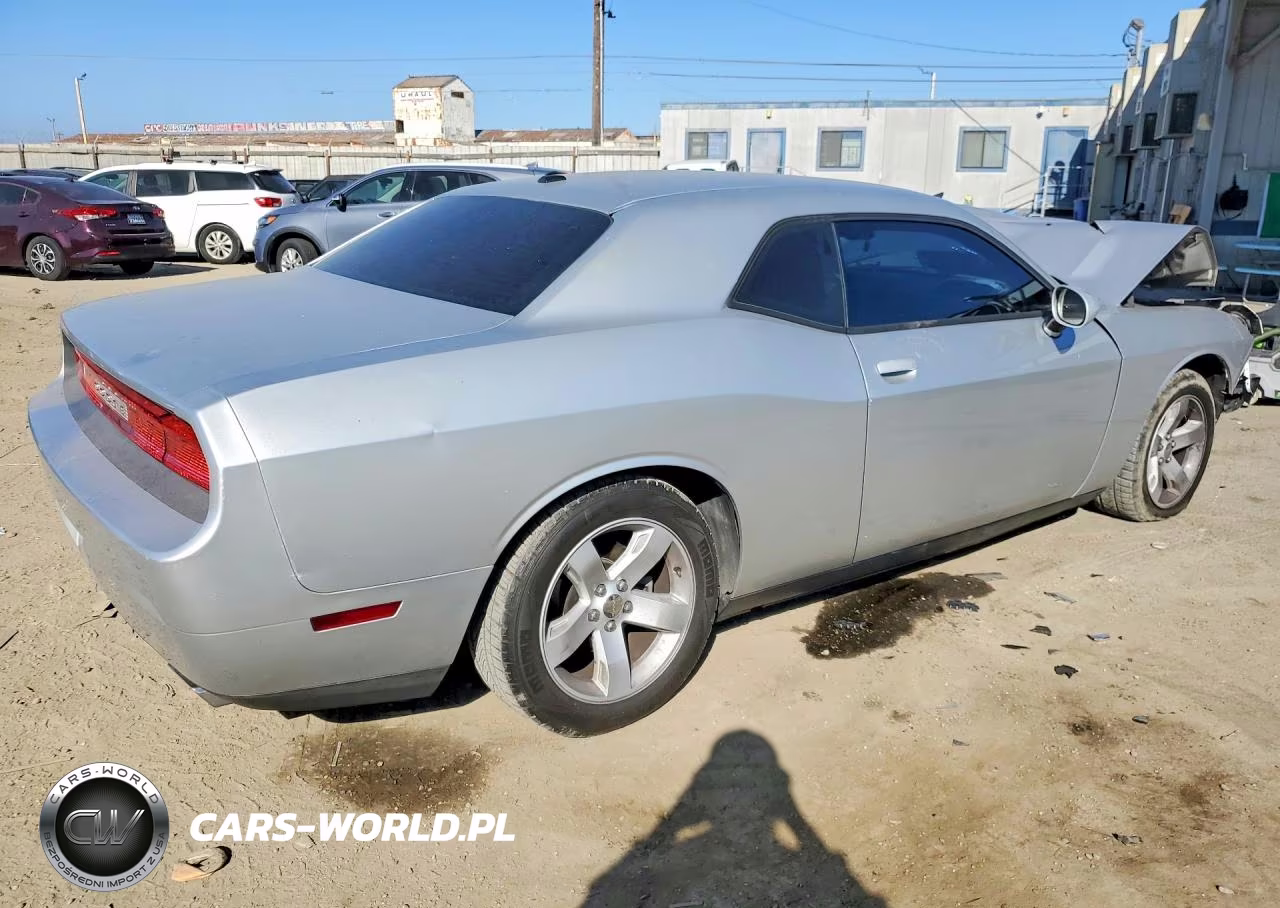 2012 Dodge Challenger Sxt VIN:2C3CDYAG6CH139422 - 3