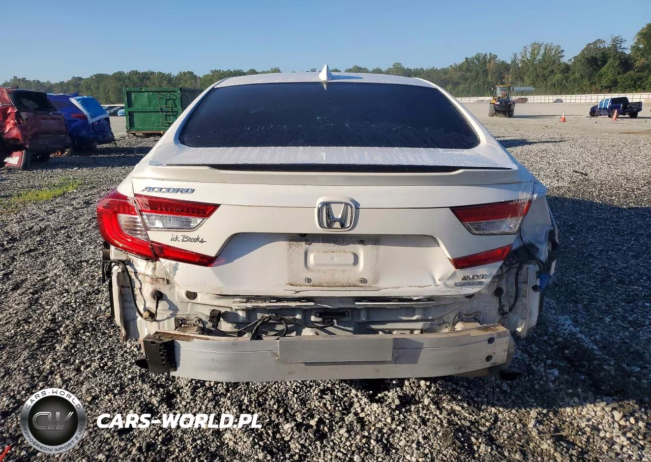2022 Honda Accord Touring VIN:1HGCV2F97NA013640 - 6