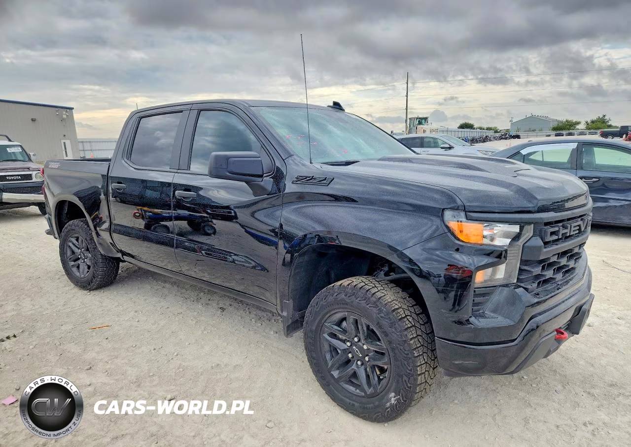 2026 Chevrolet Silverado K1500 Trail Boss Custom VIN:3GCUKCEDXTG105041 - 4