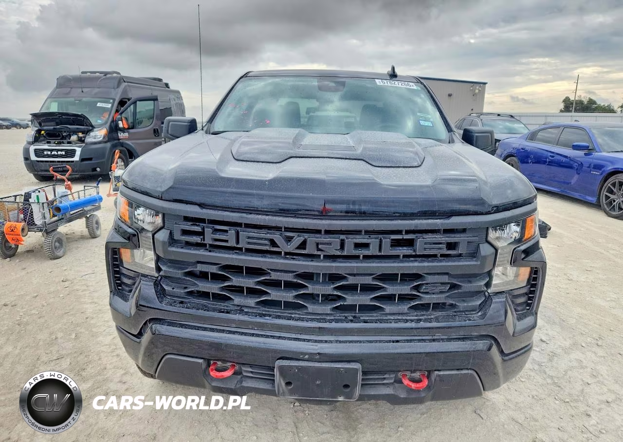 2026 Chevrolet Silverado K1500 Trail Boss Custom VIN:3GCUKCEDXTG105041 - 5