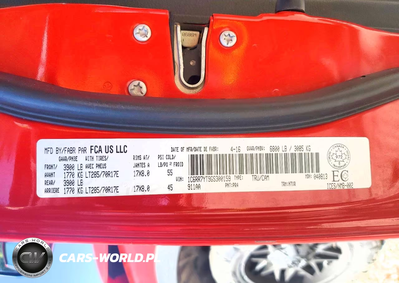 2016 Ram 1500 Rebel VIN:1C6RR7YT9GS300159 - 12