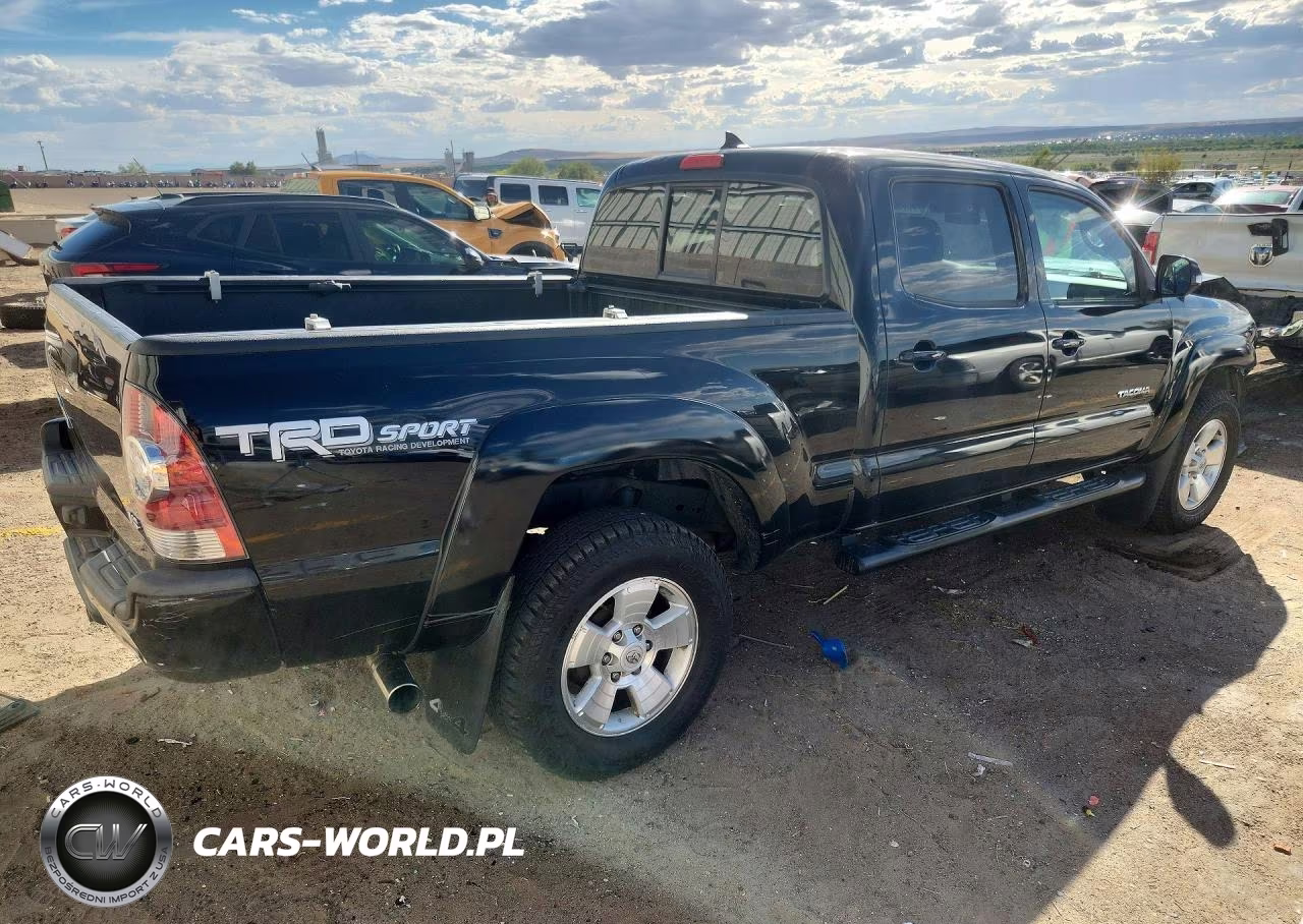 2015 Toyota Tacoma Double Cab Long Bed VIN:3TMMU4FN3FM081842 - 3