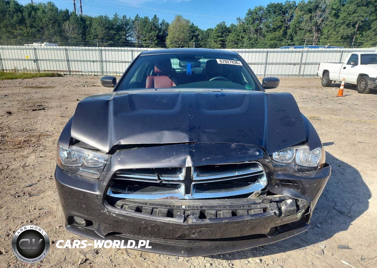 2013 Dodge Charger Sxt VIN:2C3CDXHG8DH611766 - 5