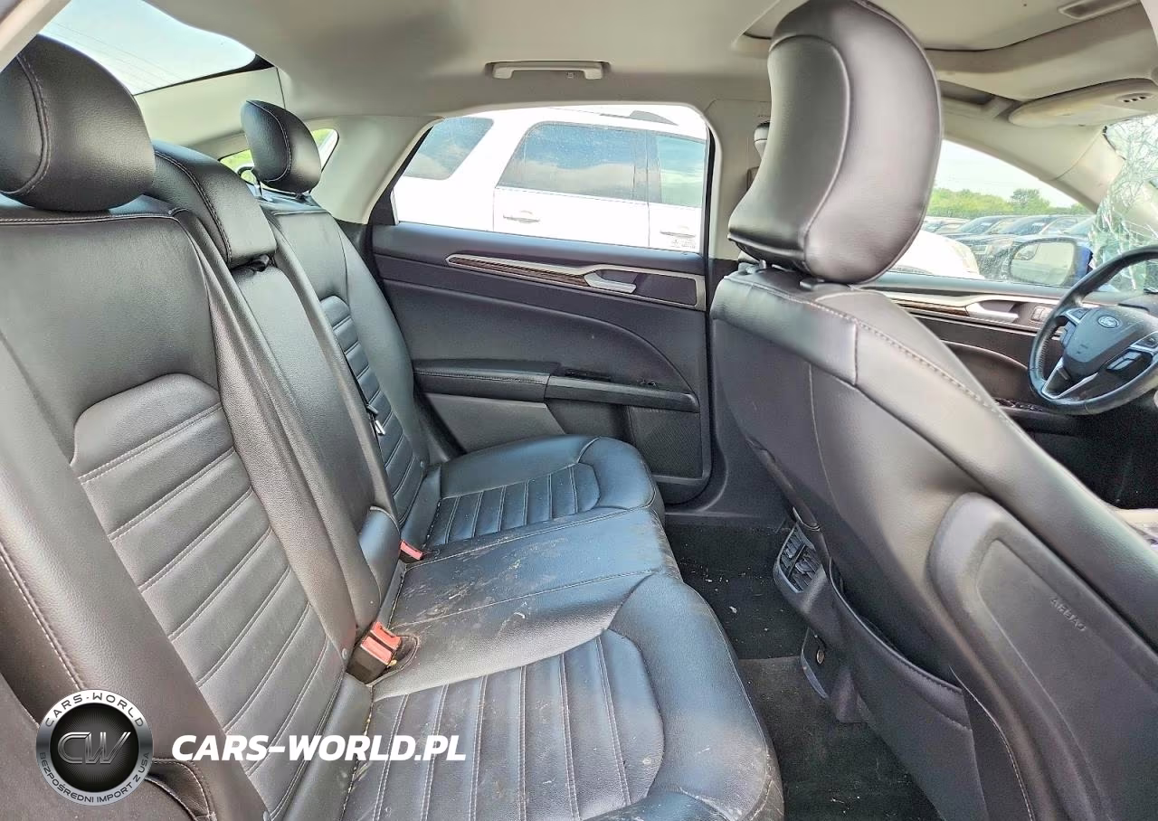 2015 Ford Fusion Se VIN:3FA6P0HD3FR275681 - 10