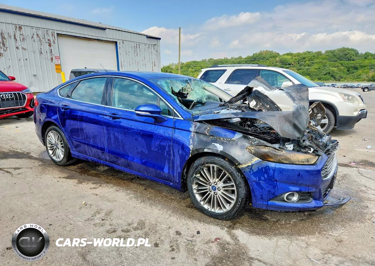 2015 Ford Fusion Se VIN:3FA6P0HD3FR275681 - 4