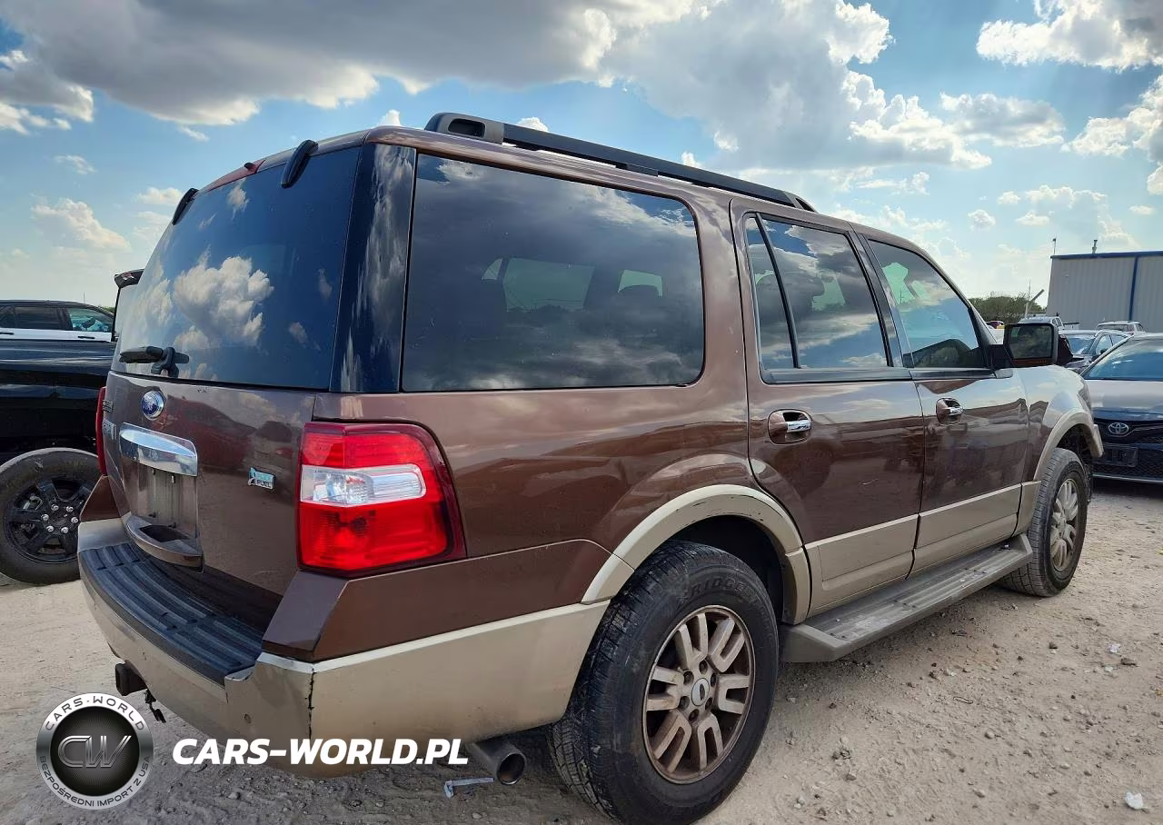 2011 Ford Expedition Xlt VIN:1FMJU1H53BEF50082 - 3