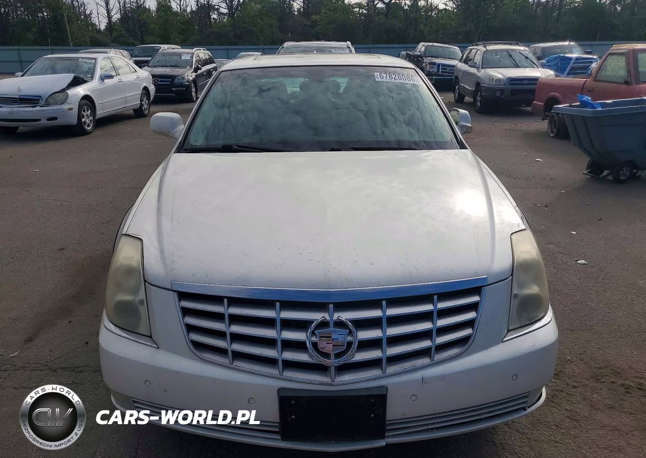 2011 Cadillac Dts Luxury Collection VIN:1G6KD5E66BU113537 - 5