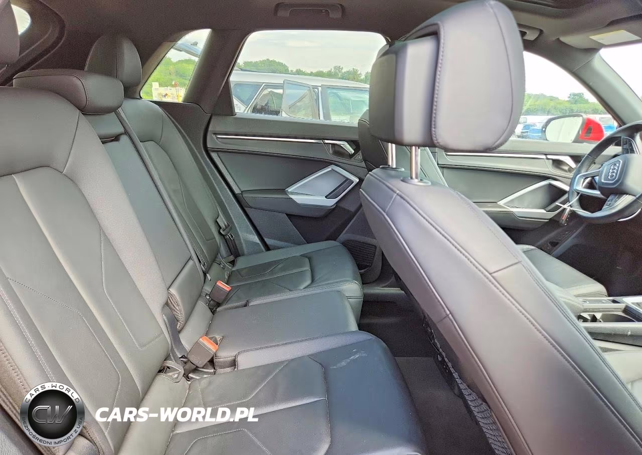 2023 Audi Q3 Premium S Line 45 VIN:WA1DECF34P1096588 - 10