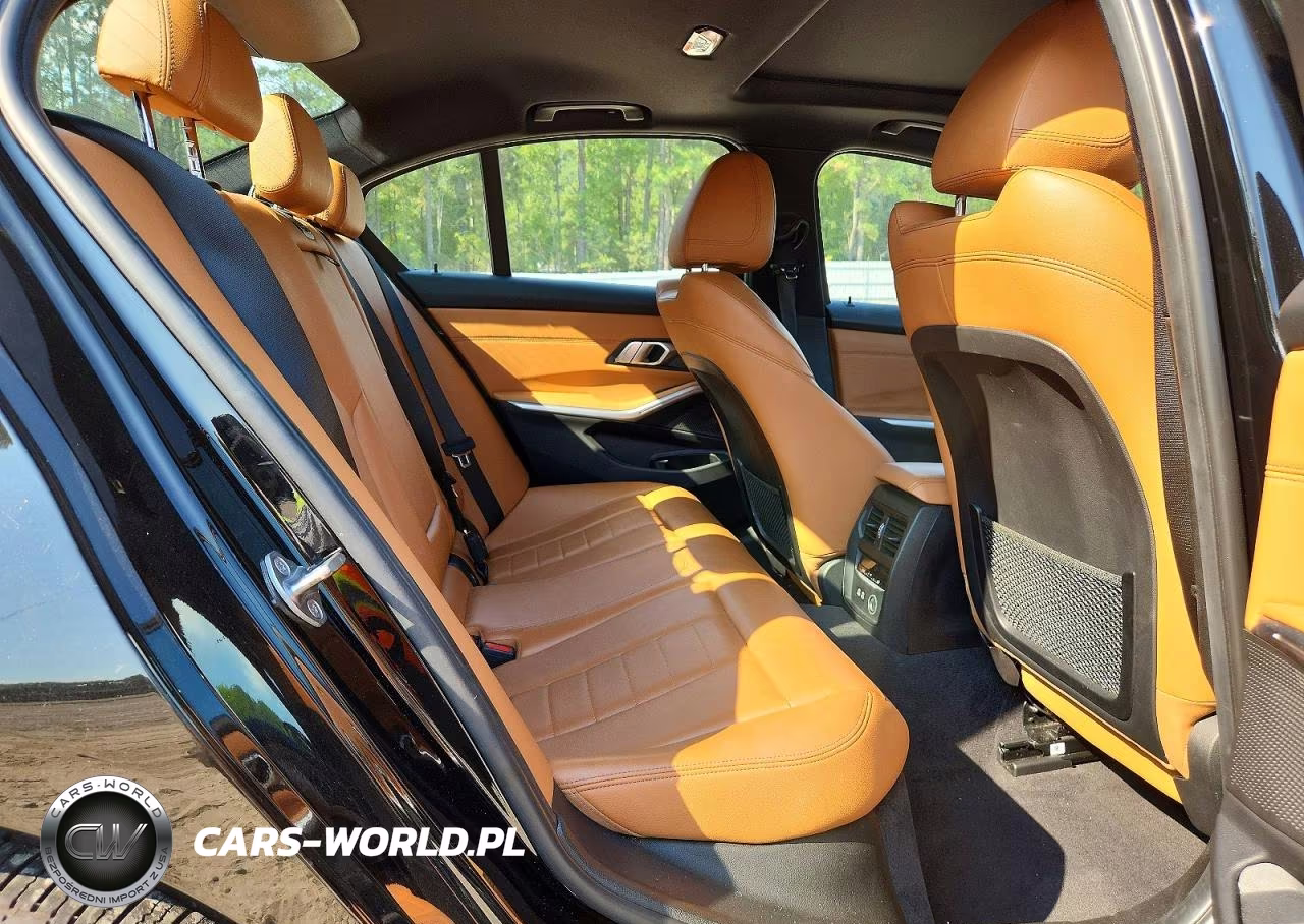 2019 BMW 330Xi VIN:WBA5R7C53KFH26964 - 10
