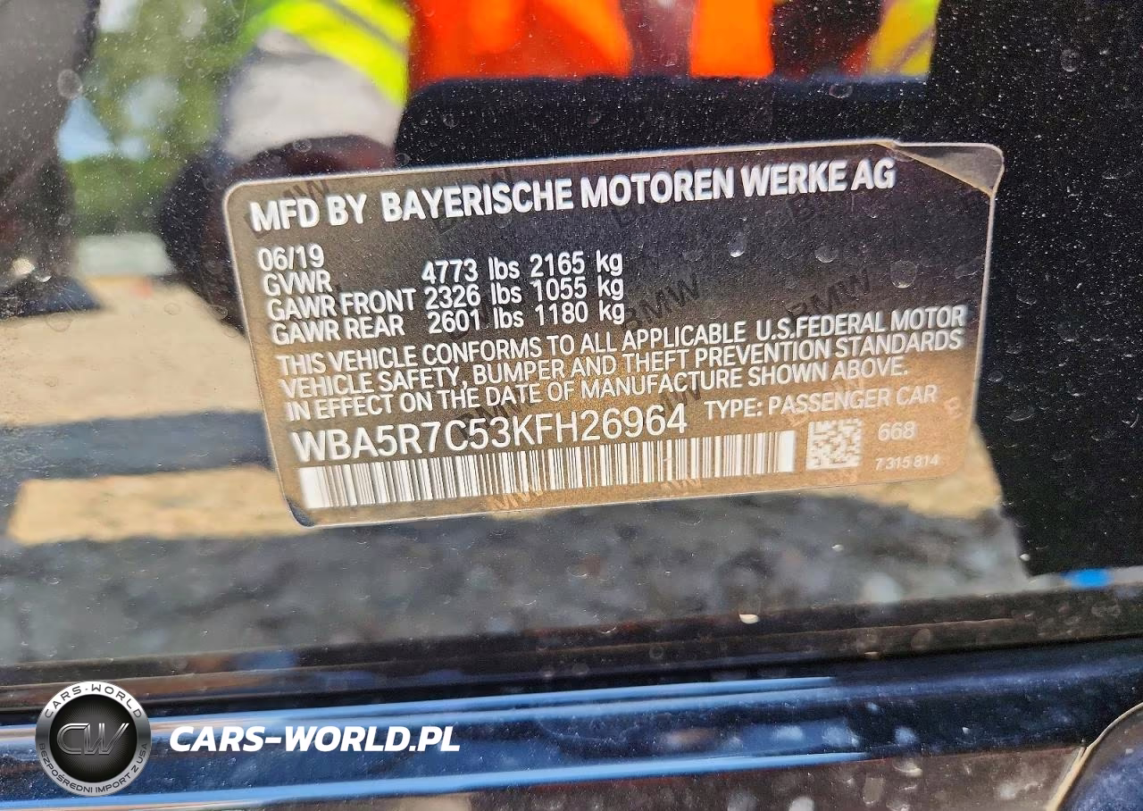 2019 BMW 330Xi VIN:WBA5R7C53KFH26964 - 12