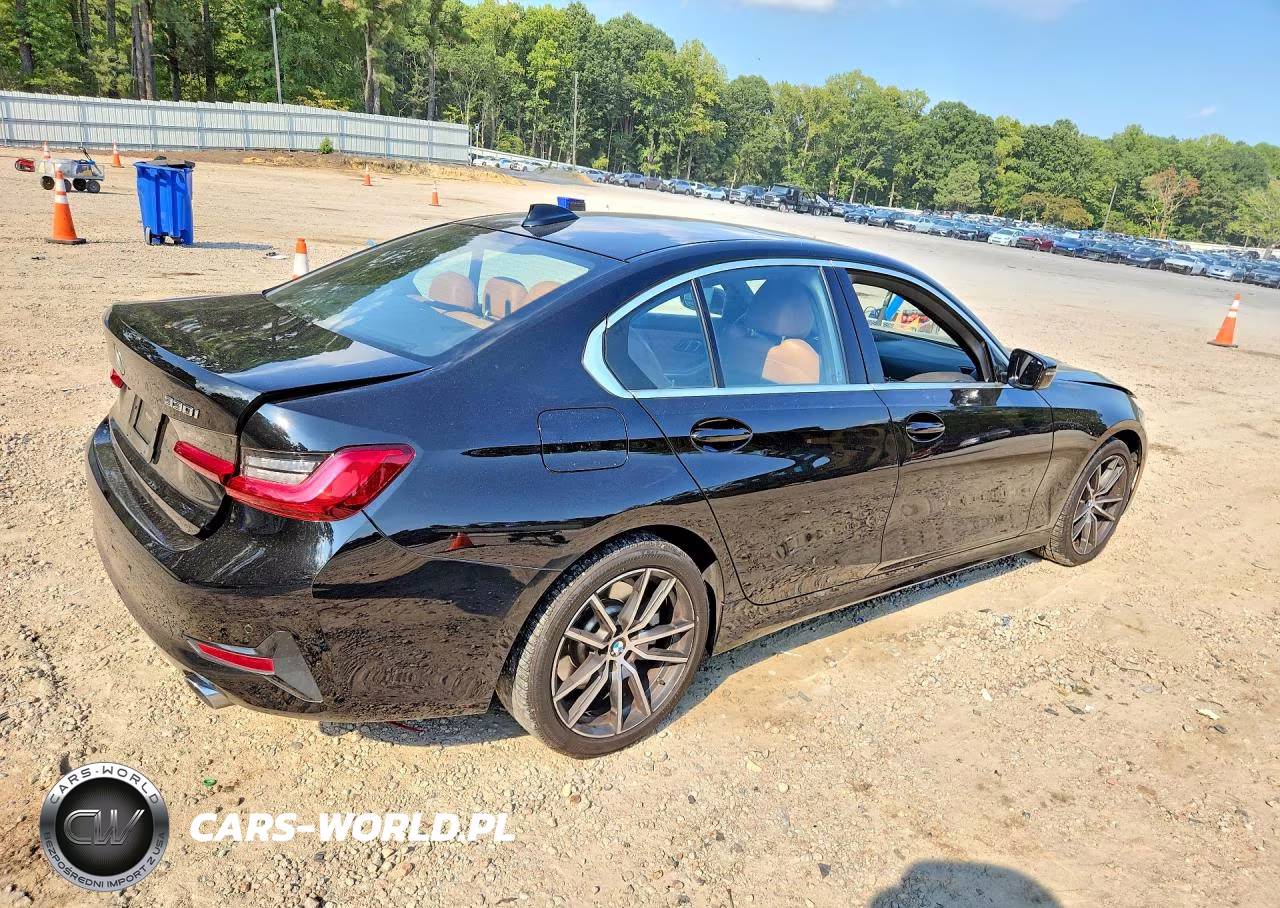 2019 BMW 330Xi VIN:WBA5R7C53KFH26964 - 3