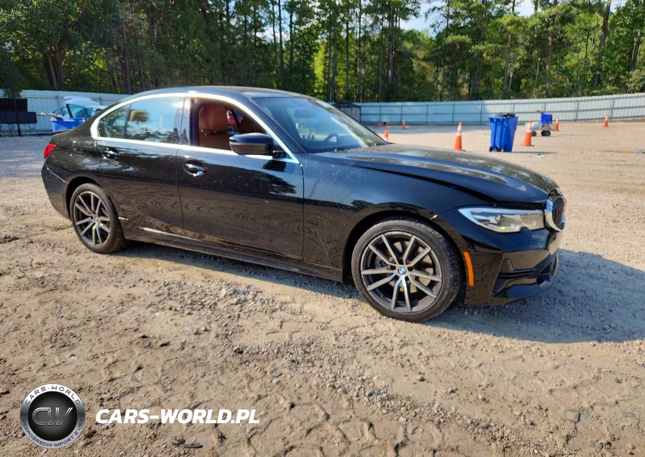 2019 BMW 330Xi VIN:WBA5R7C53KFH26964 - 4
