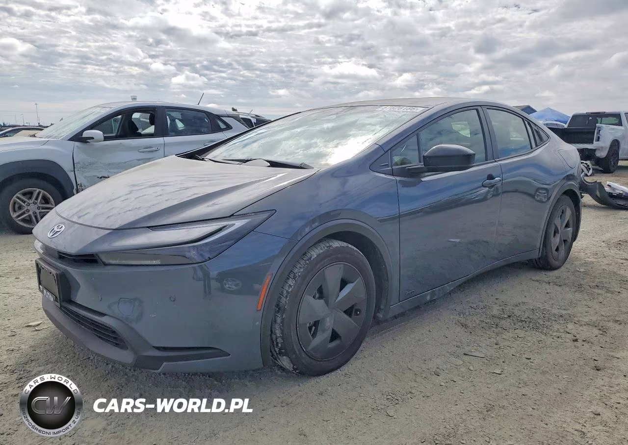 2023 Toyota Prius Le – zdjęcie 1 z 13