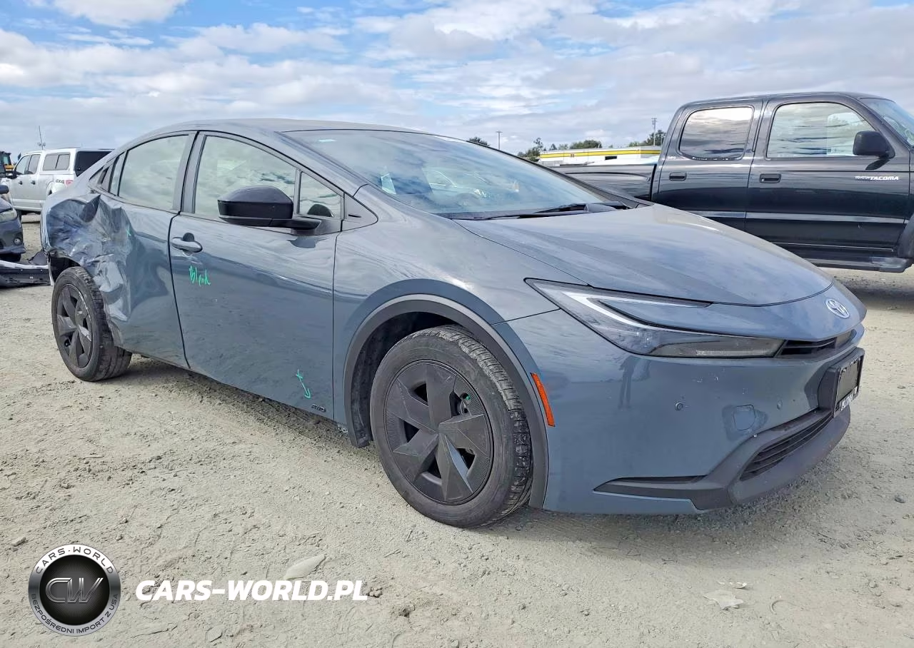 2023 Toyota Prius Le VIN:JTDADABU8P3005311 - 4