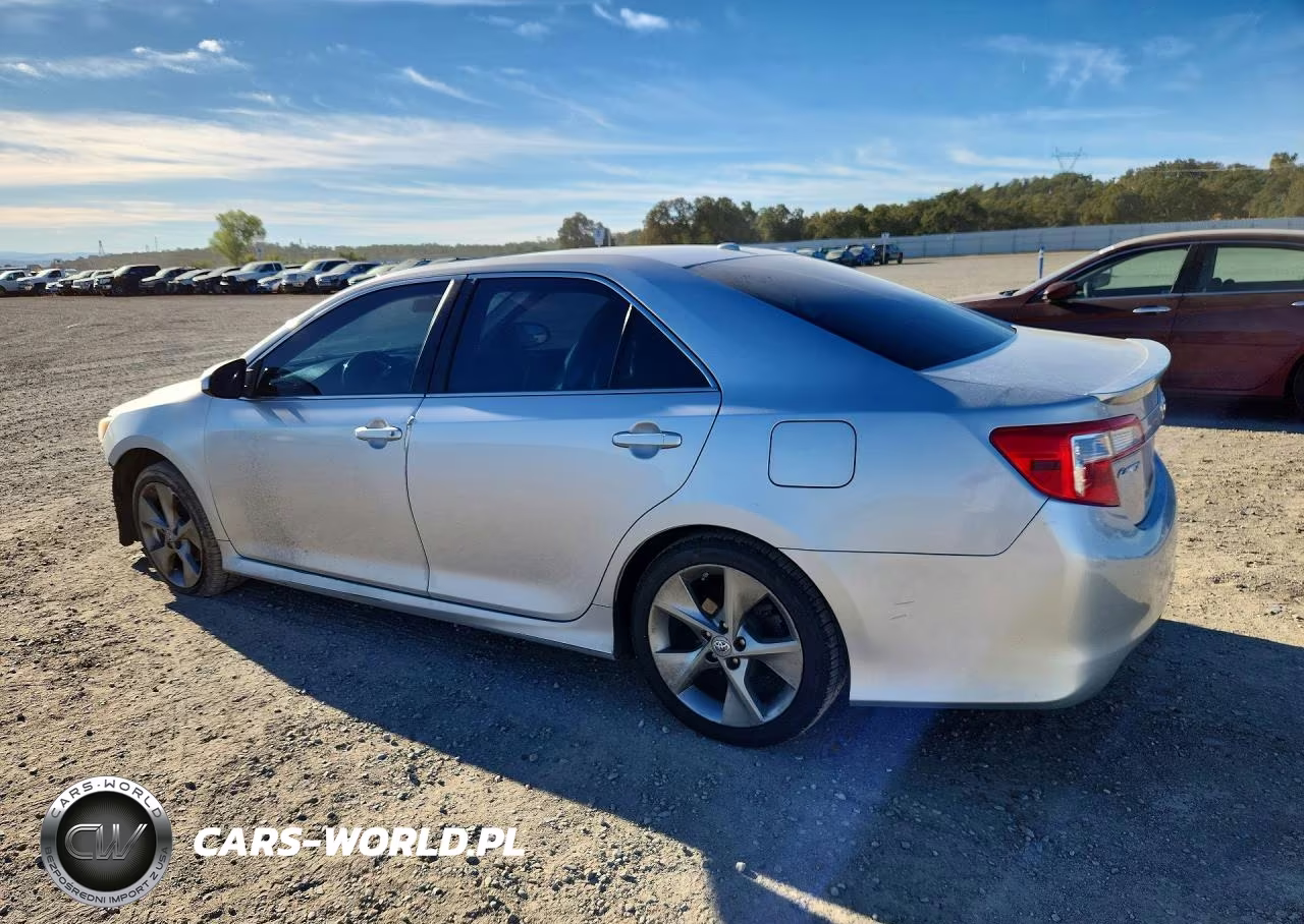2014 Toyota Camry Se Sport VIN:4T1BF1FKXEU375587 - 2