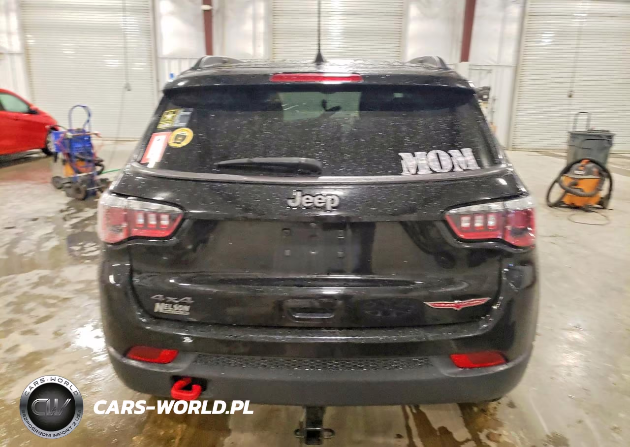 2019 Jeep Compass Trailhawk VIN:3C4NJDDB8KT674635 - 6