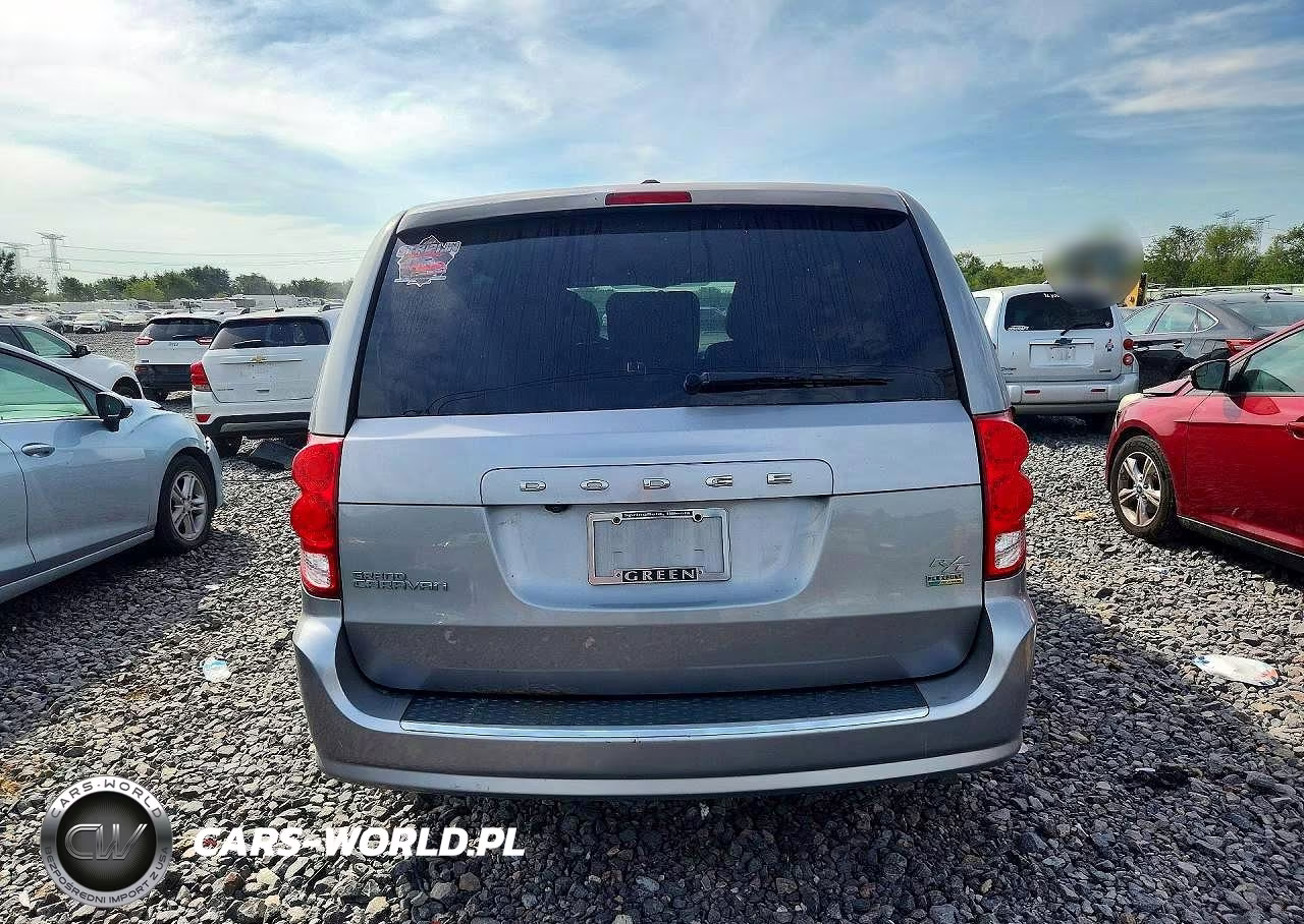 2016 Dodge Grand Caravan R-T VIN:2C4RDGEG7GR328655 - 6