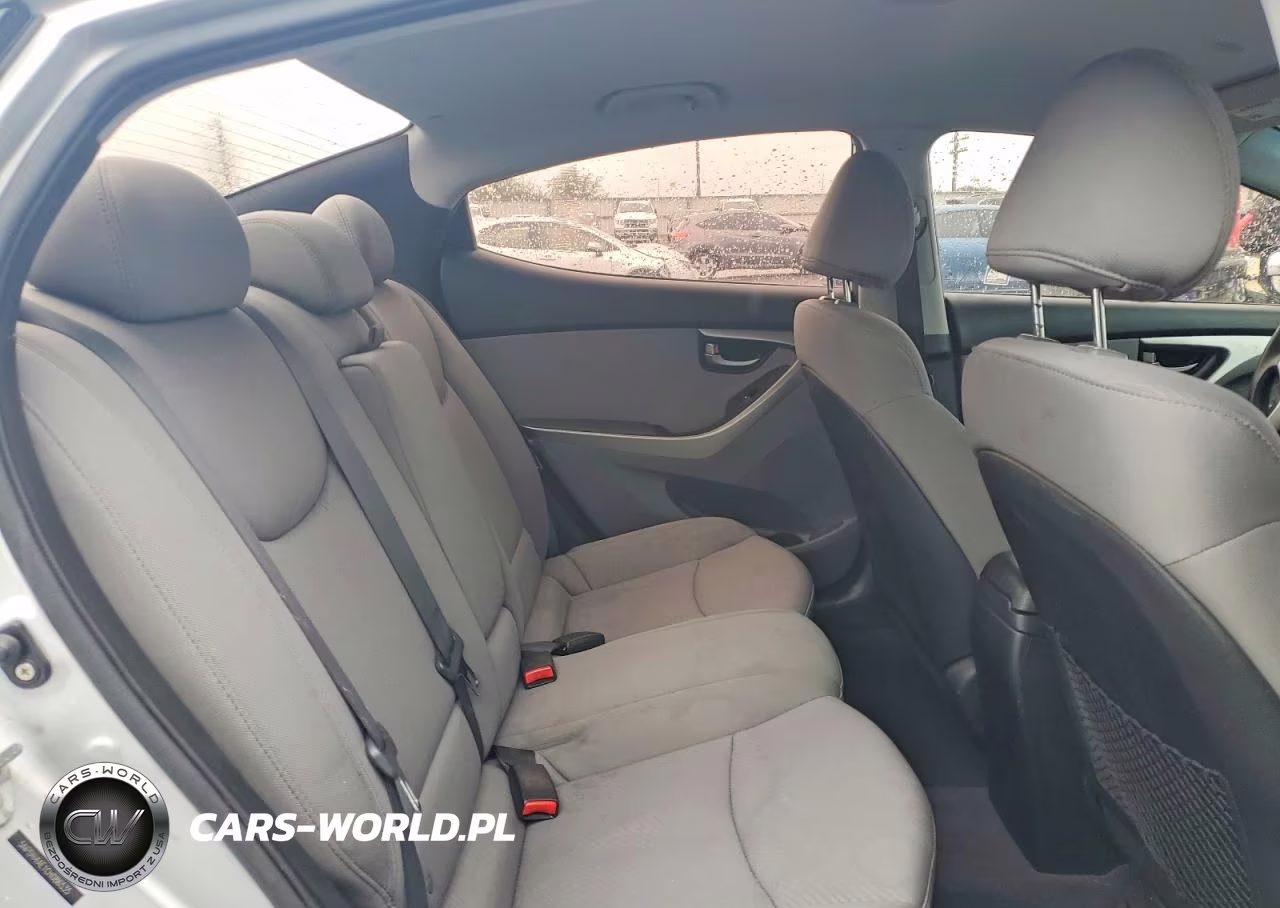 2012 Hyundai Elantra Gls VIN:5NPDH4AE1CH086535 - 10