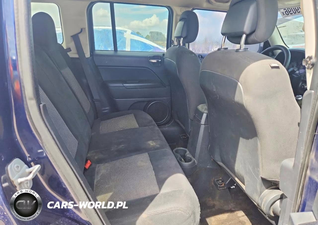 2016 Jeep Patriot Sport VIN:1C4NJPBB7GD575760 - 11