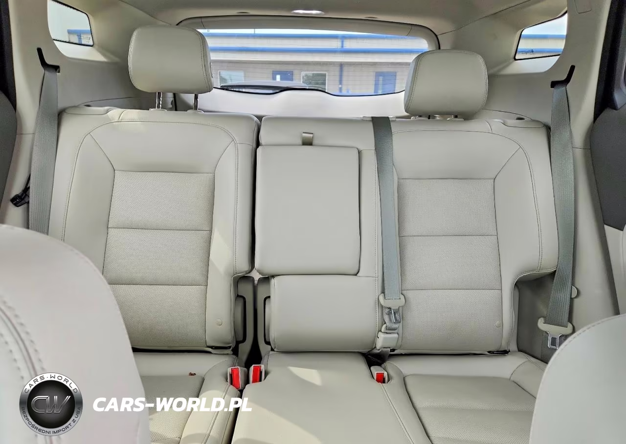 2019 GMC Terrain Denali VIN:3GKALSEXXKL401031 - 10