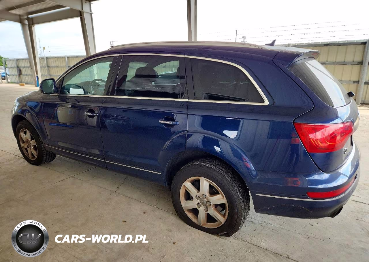 2013 Audi Q7 Premium Plus VIN:WA1LGAFE7DD004444 - 2