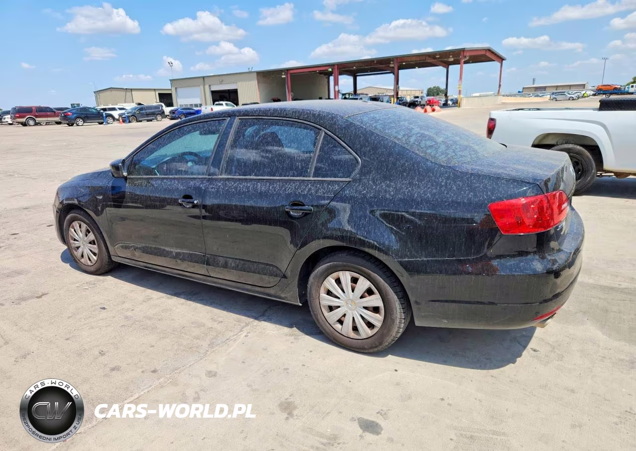 2014 Volkswagen Jetta Base VIN:3VW2K7AJ1EM379465 - 2