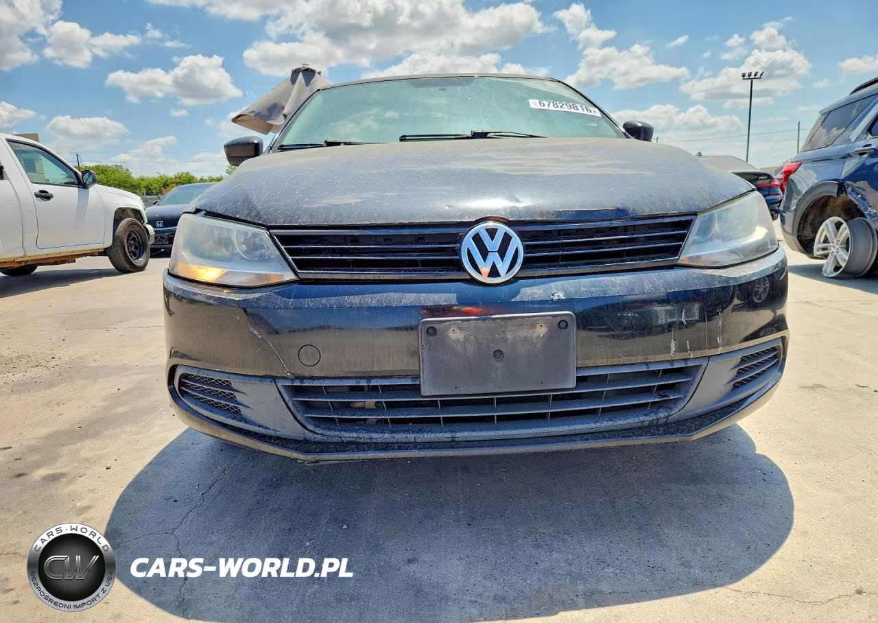 2014 Volkswagen Jetta Base VIN:3VW2K7AJ1EM379465 - 5