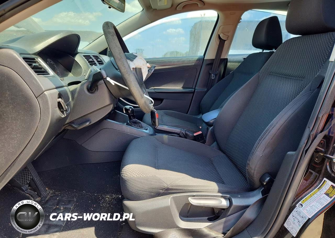2014 Volkswagen Jetta Base VIN:3VW2K7AJ1EM379465 - 7