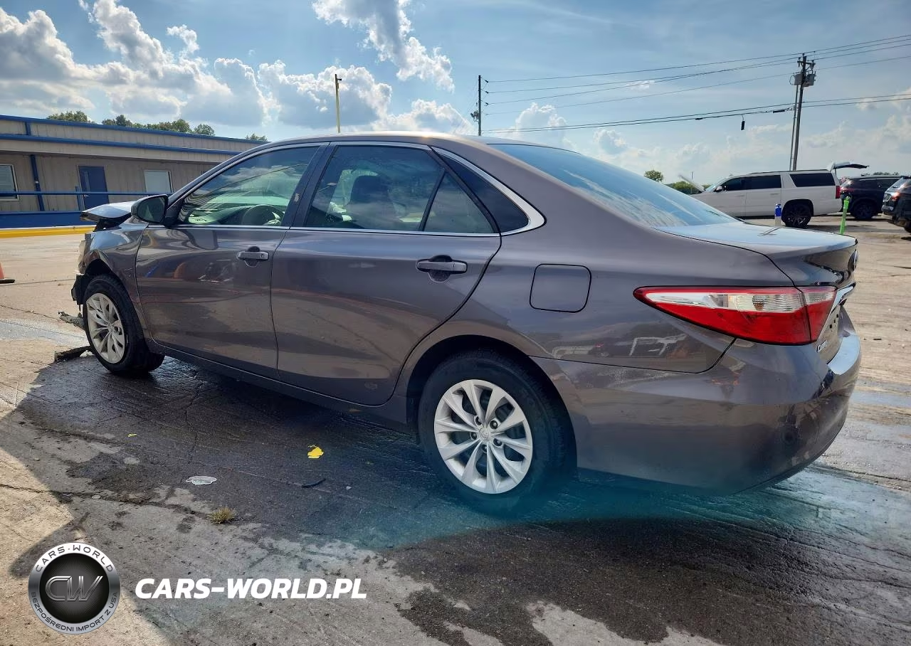2017 Toyota Camry Le VIN:4T1BF1FKXHU375464 - 2
