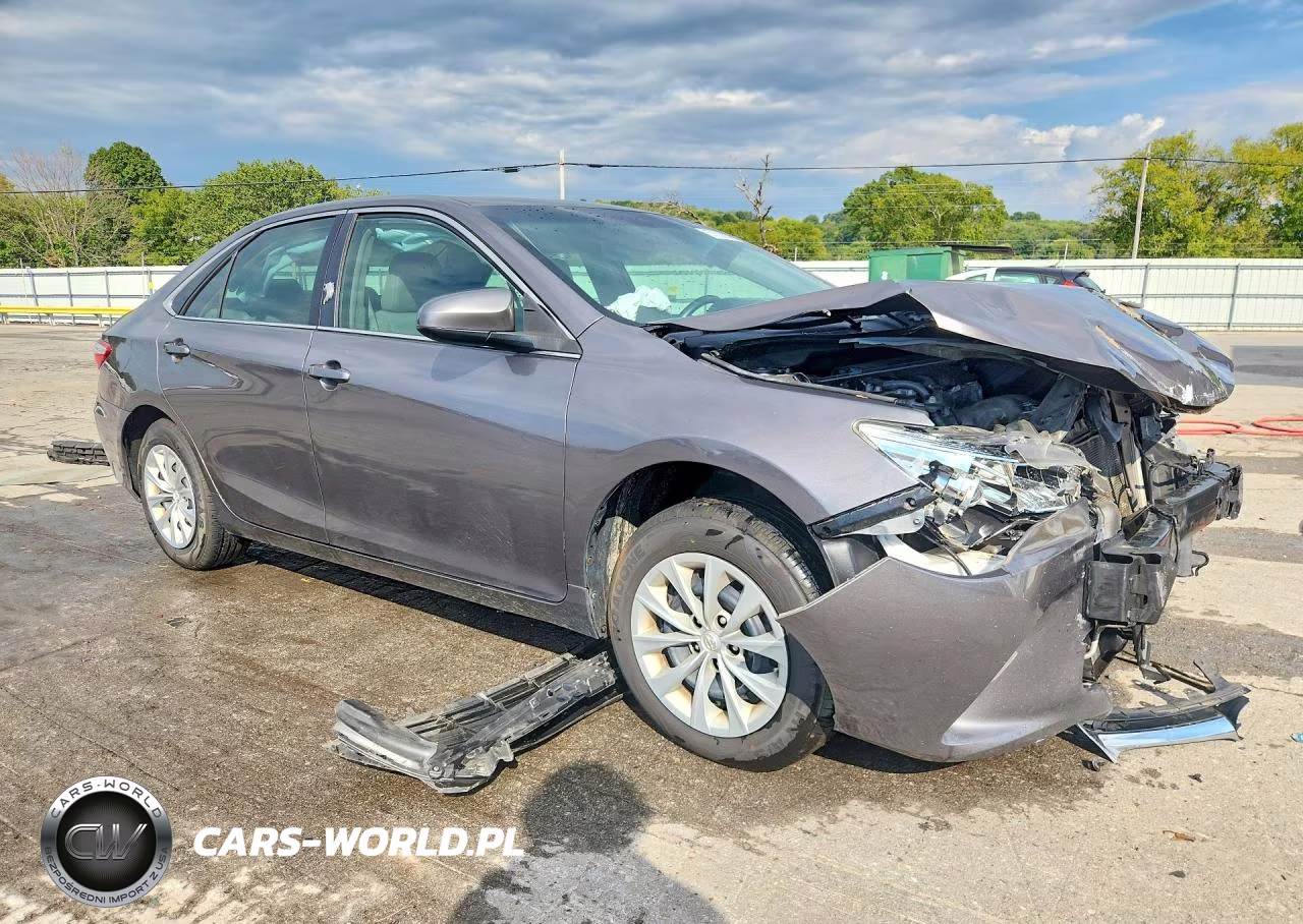 2017 Toyota Camry Le VIN:4T1BF1FKXHU375464 - 4