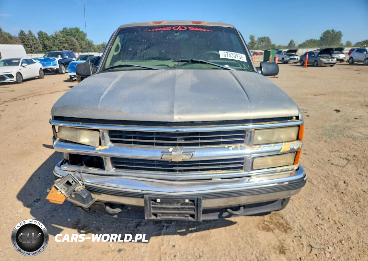1999 Chevrolet Tahoe K1500 VIN:1GNEK13R7XJ383804 - 5