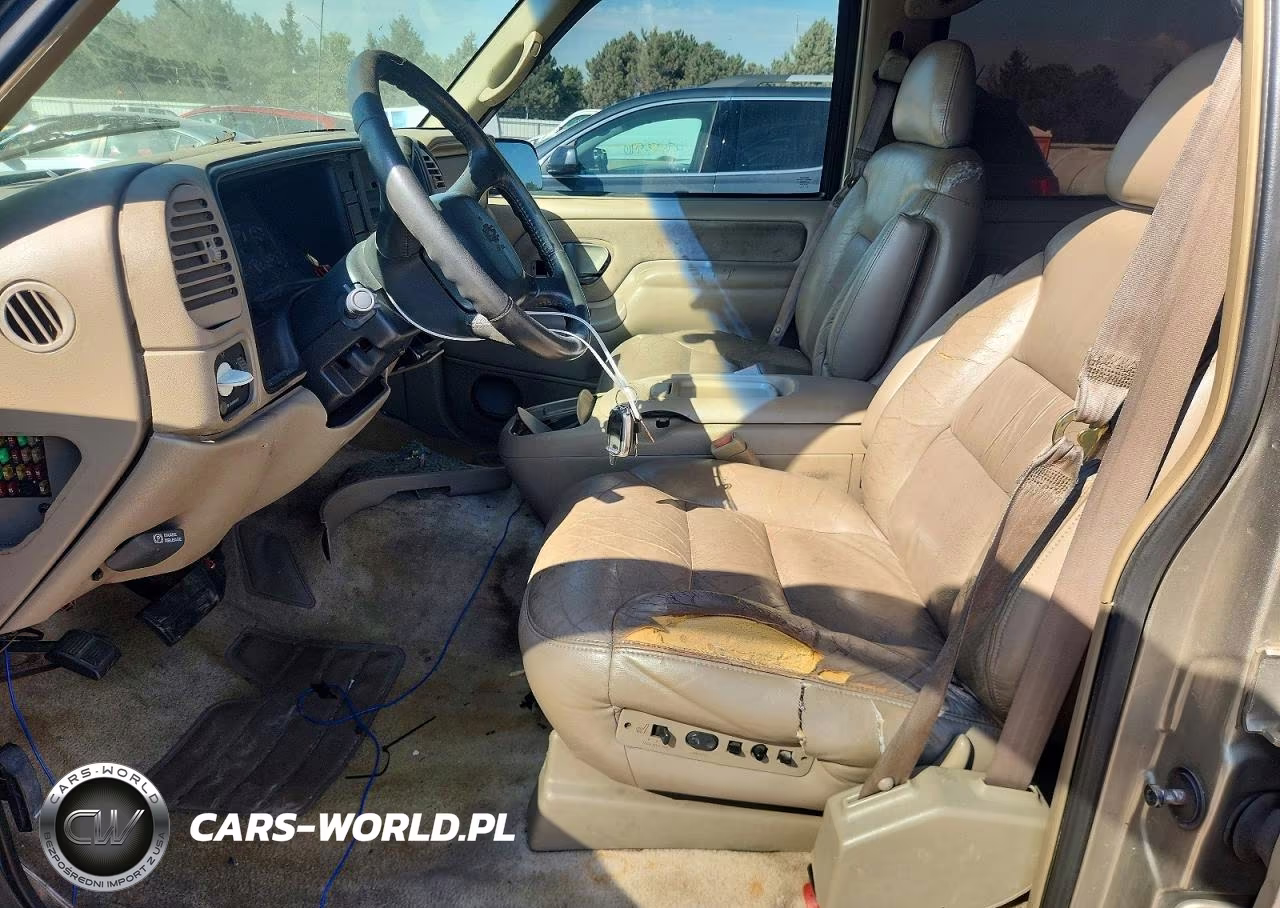 1999 Chevrolet Tahoe K1500 VIN:1GNEK13R7XJ383804 - 7