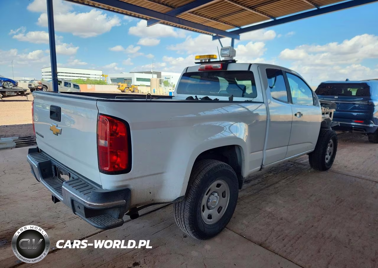 2015 Chevrolet Colorado VIN:1GCHSAE36F1243871 - 3