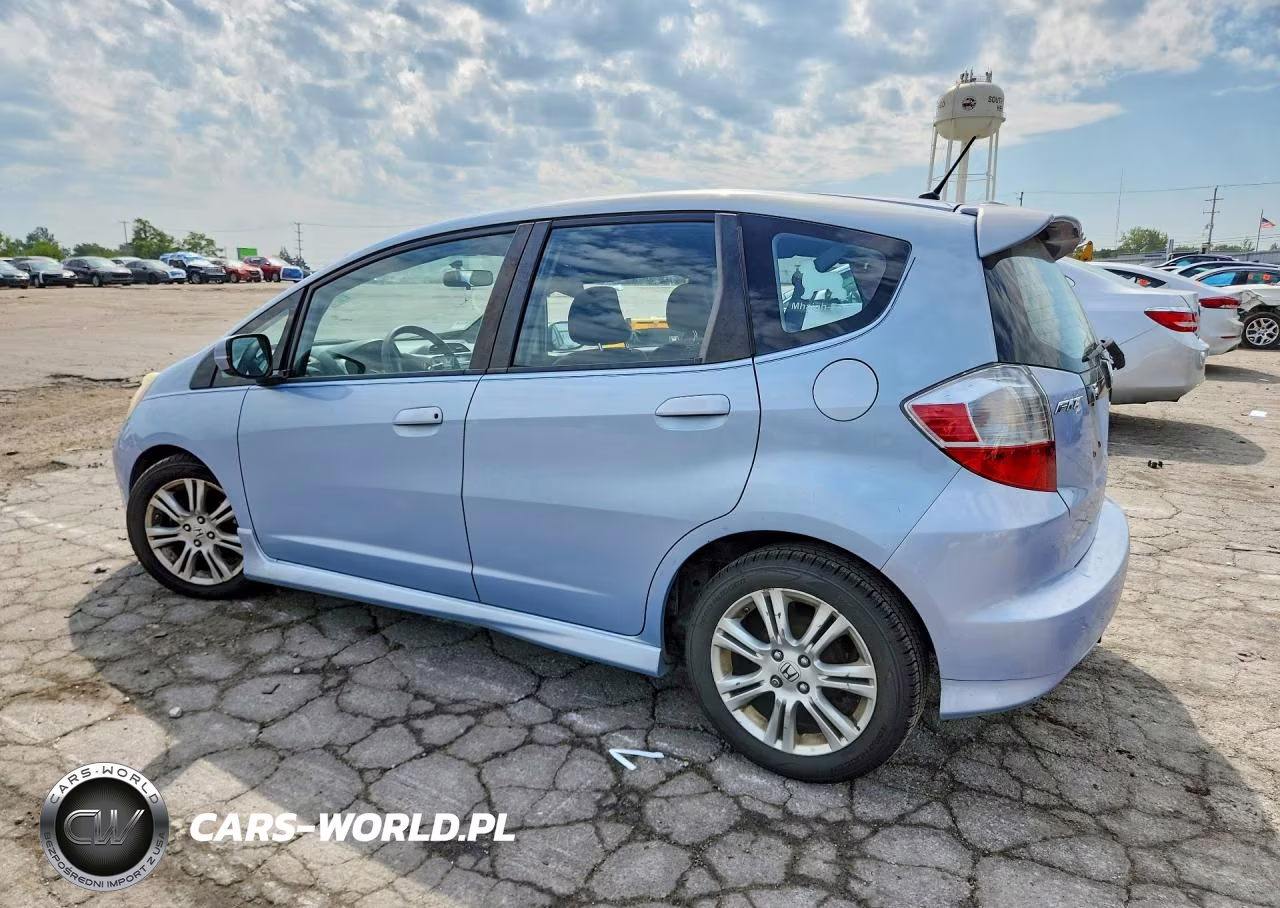 2010 Honda Fit Sport VIN:JHMGE8H45AC025240 - 2