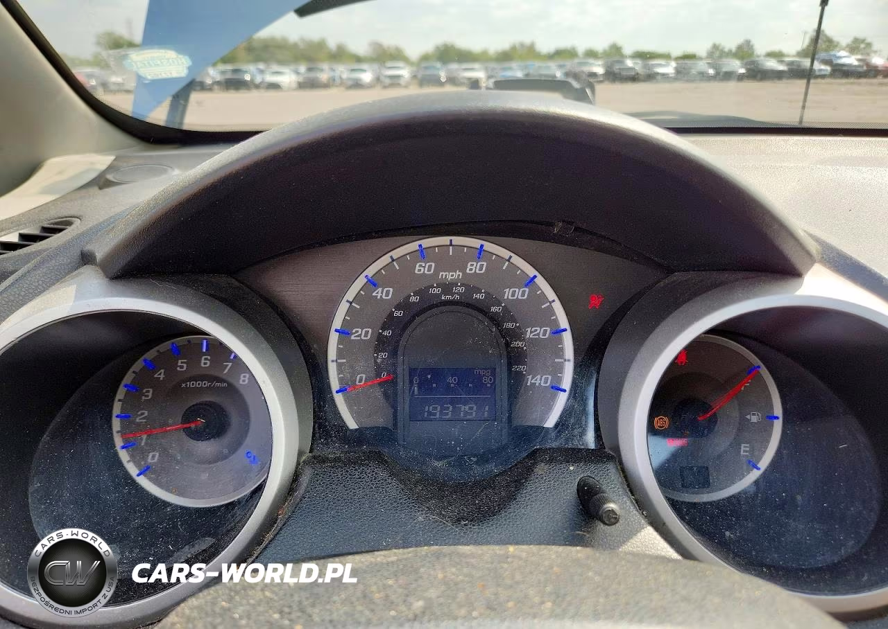 2010 Honda Fit Sport VIN:JHMGE8H45AC025240 - 9