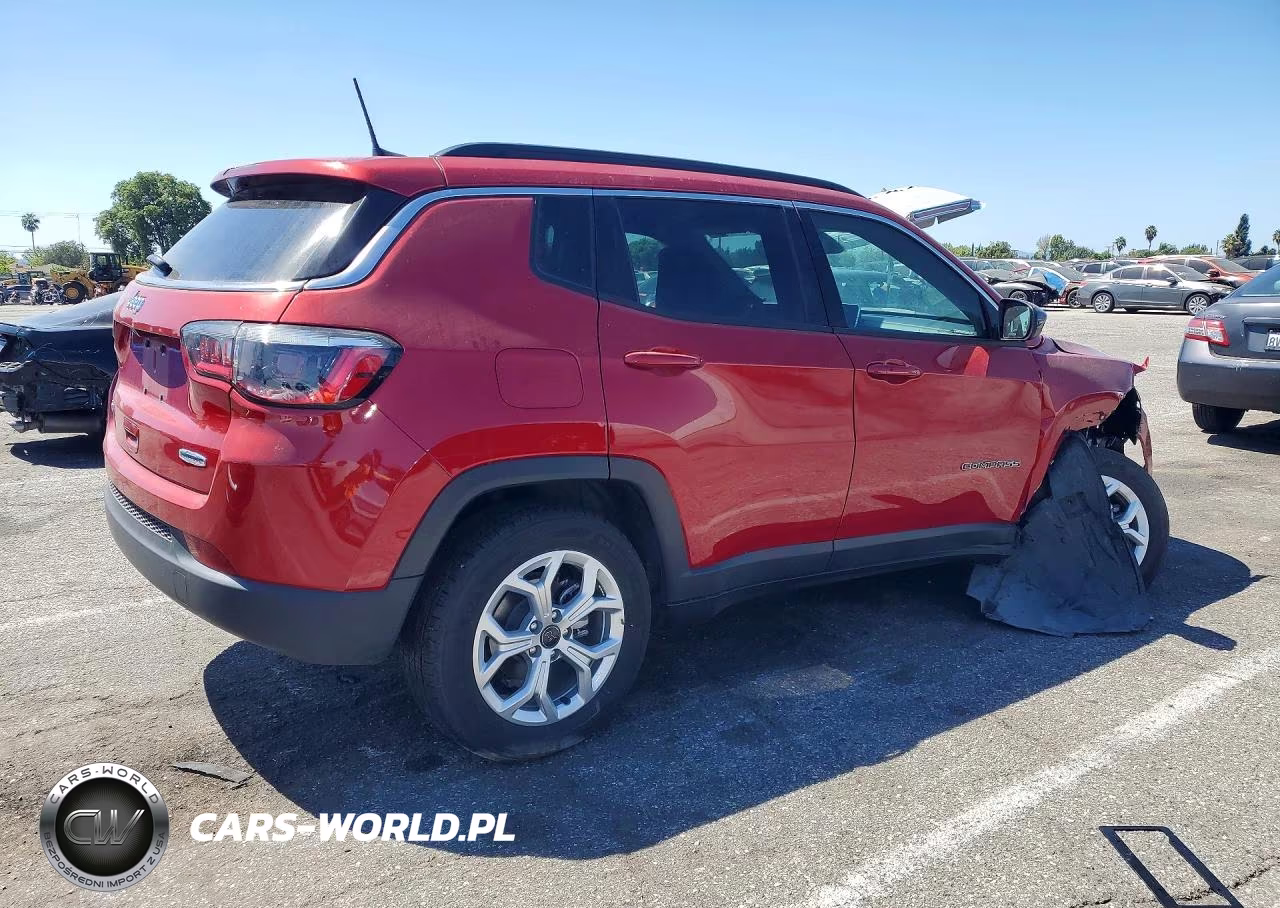 2025 Jeep Compass Latitude VIN:3C4NJDBN0ST619254 - 3