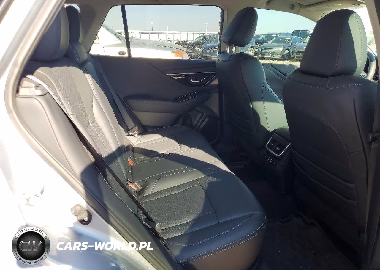 2024 Subaru Outback Touring VIN:4S4BTGPD6R3252005 - 11