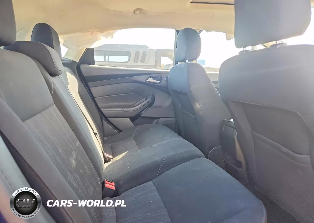 2017 Ford Focus Sel VIN:1FADP3M27HL296130 - 10