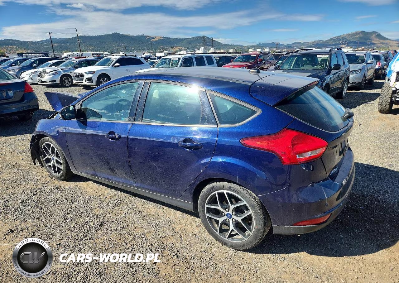 2017 Ford Focus Sel VIN:1FADP3M27HL296130 - 2