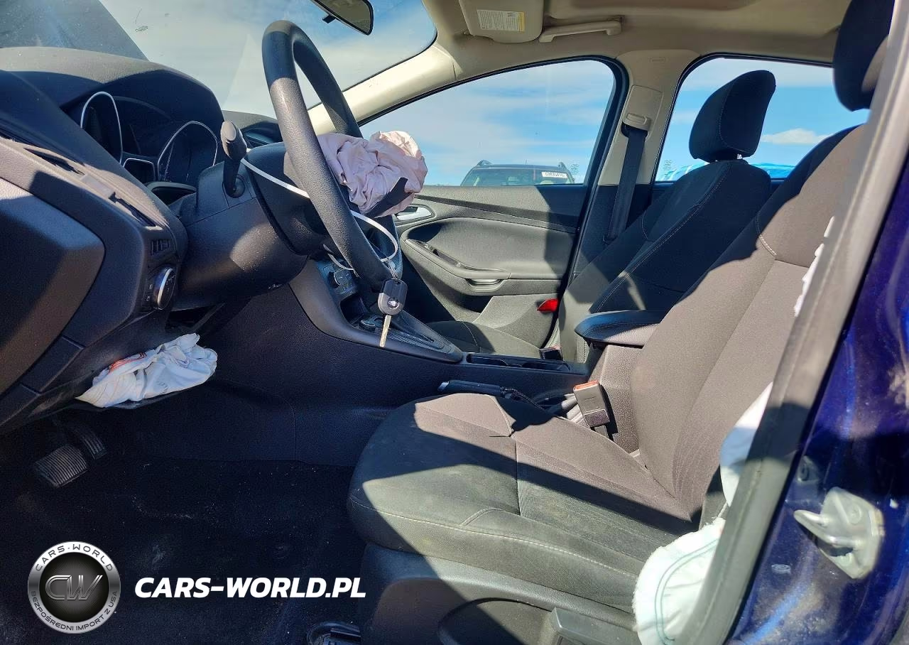 2017 Ford Focus Sel VIN:1FADP3M27HL296130 - 7