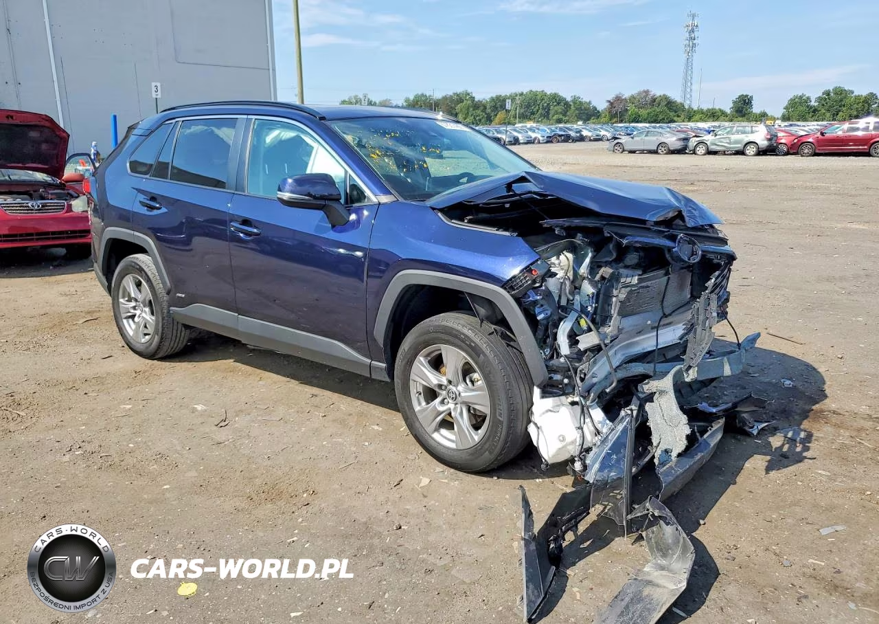 2024 Toyota Rav4 Hybrid Xle VIN:2T3RWRFV4RW203365 - 4