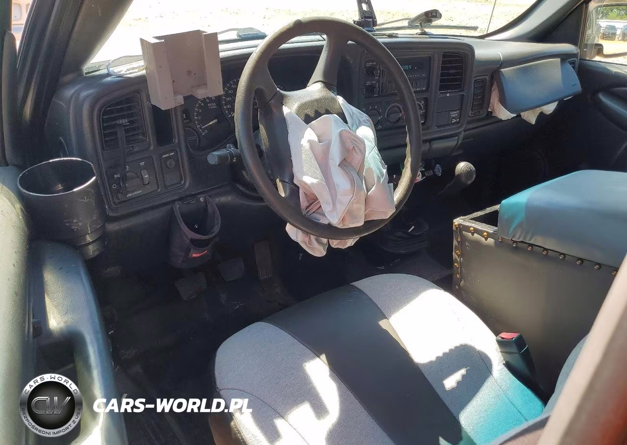 2002 Chevrolet Silverado C1500 VIN:1GCEC14W12Z188172 - 8