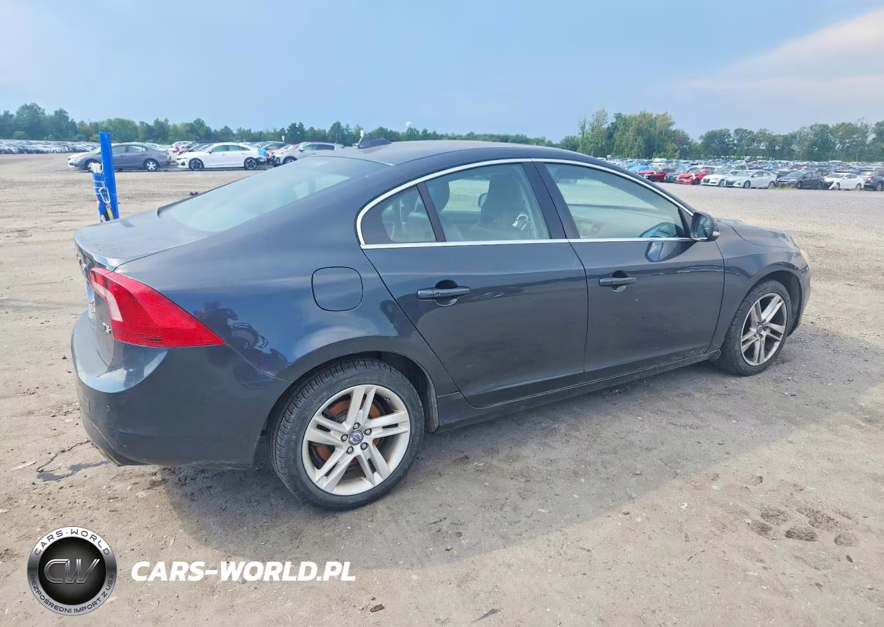 2015 Volvo S60 Premier+ VIN:YV140MFC1F2313222 - 3