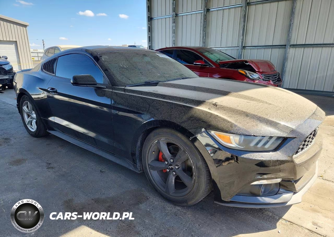2016 Ford Mustang VIN:1FA6P8TH8G5333815 - 4