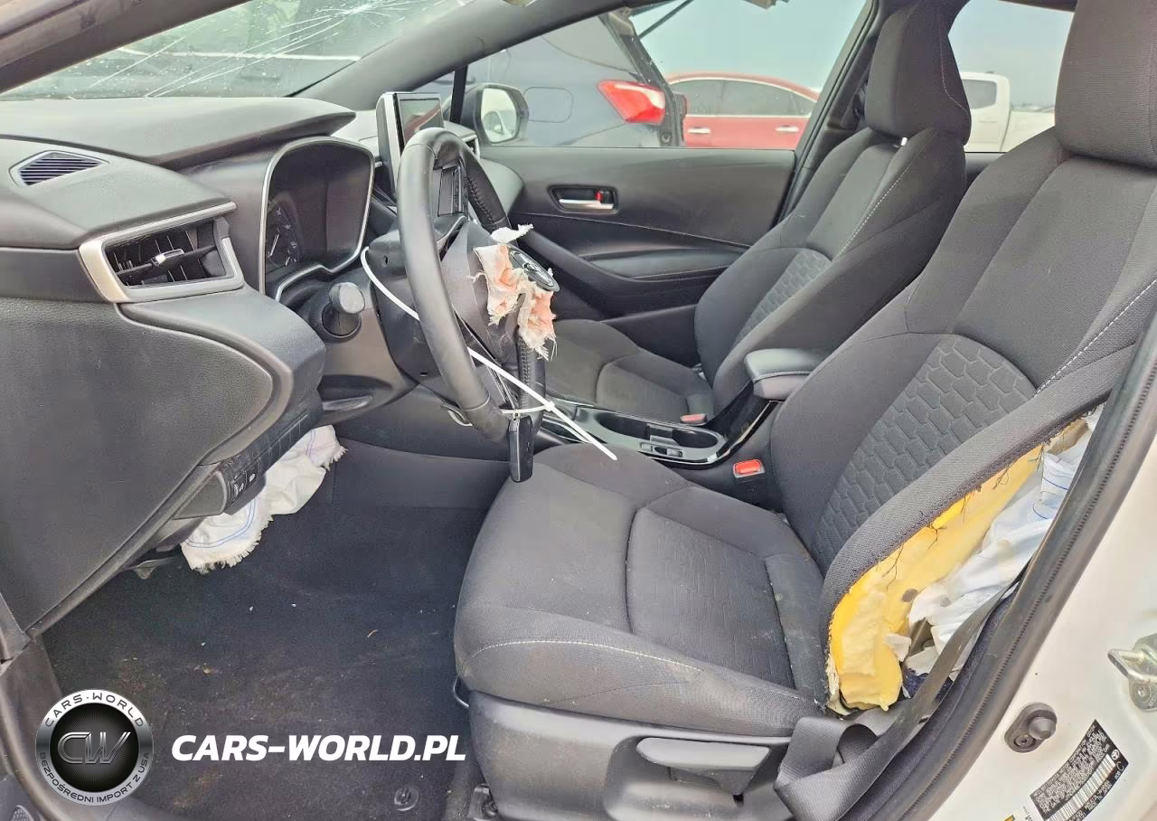 2025 Toyota Corolla Hatchback Nightshade VIN:JTND4MBE7S3237071 - 7