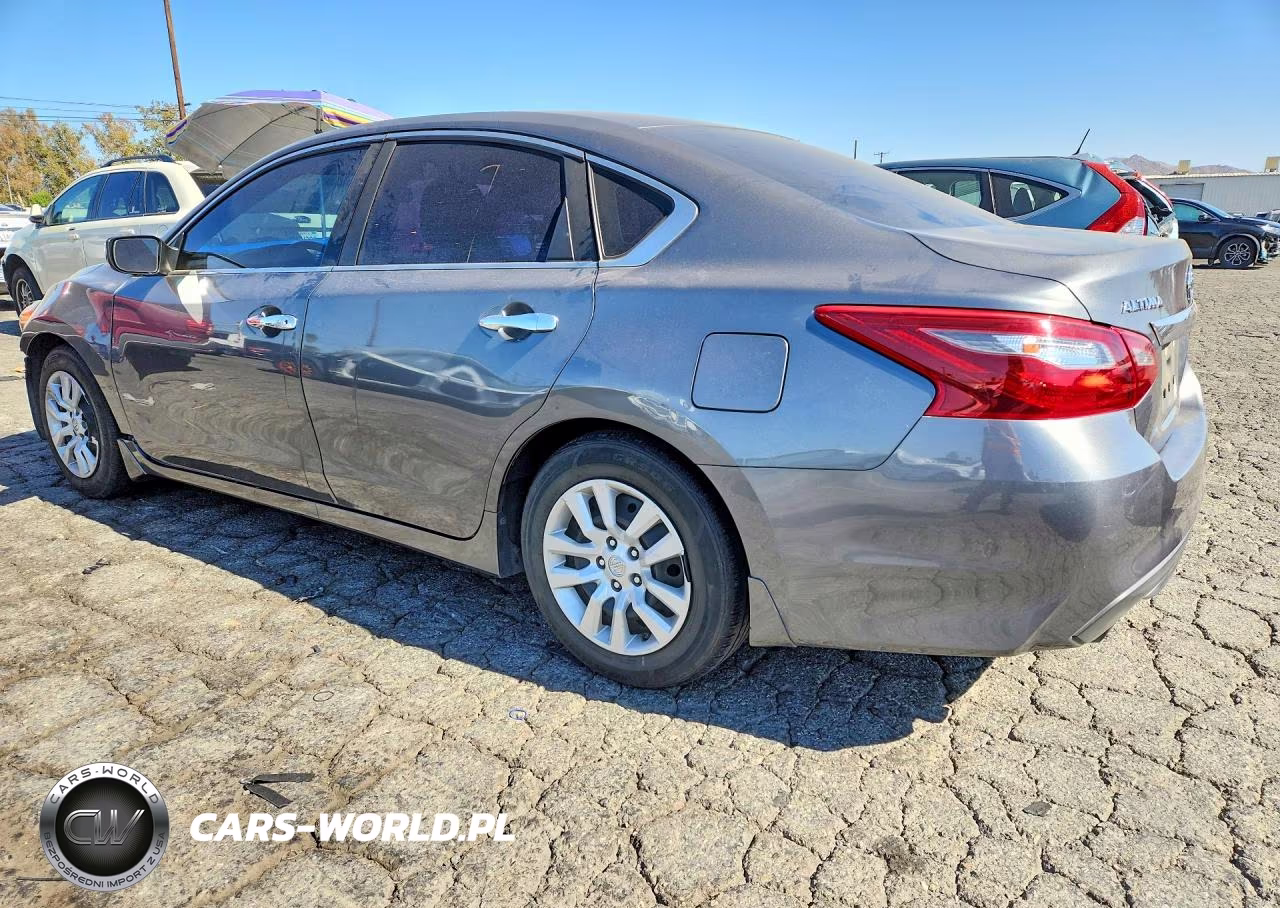 2018 Nissan Altima 2.5 S VIN:1N4AL3AP5JC143217 - 2