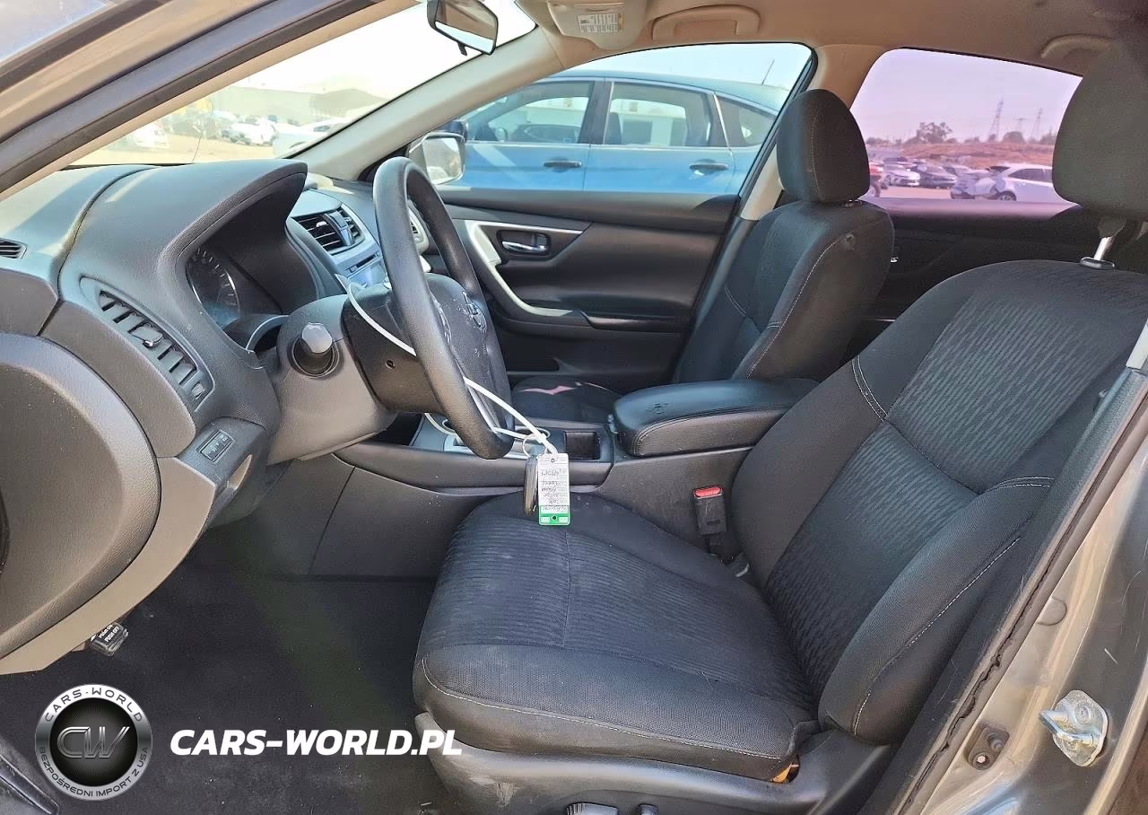 2018 Nissan Altima 2.5 S VIN:1N4AL3AP5JC143217 - 7