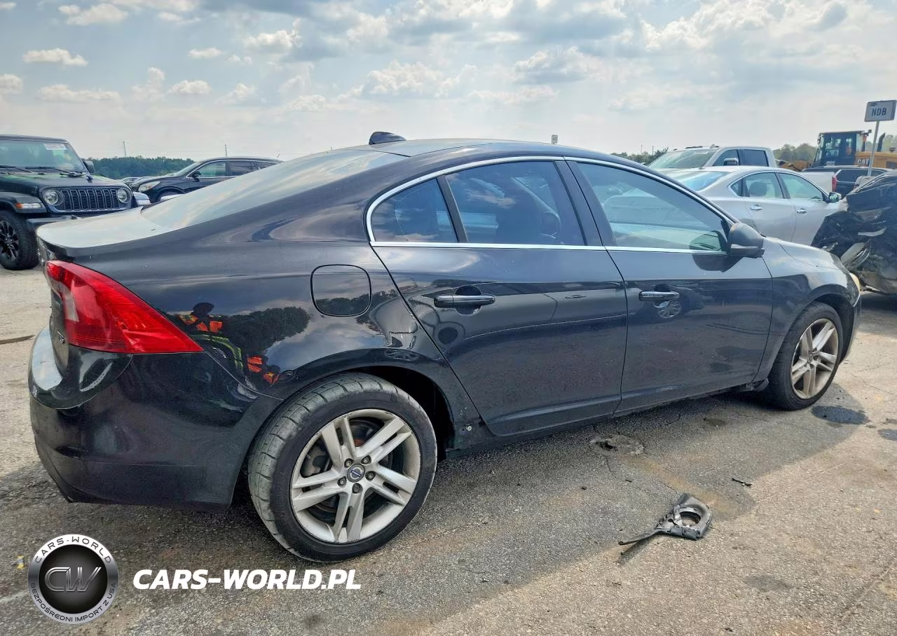 2015 Volvo S60 Premier VIN:YV126MFK7F2357691 - 3